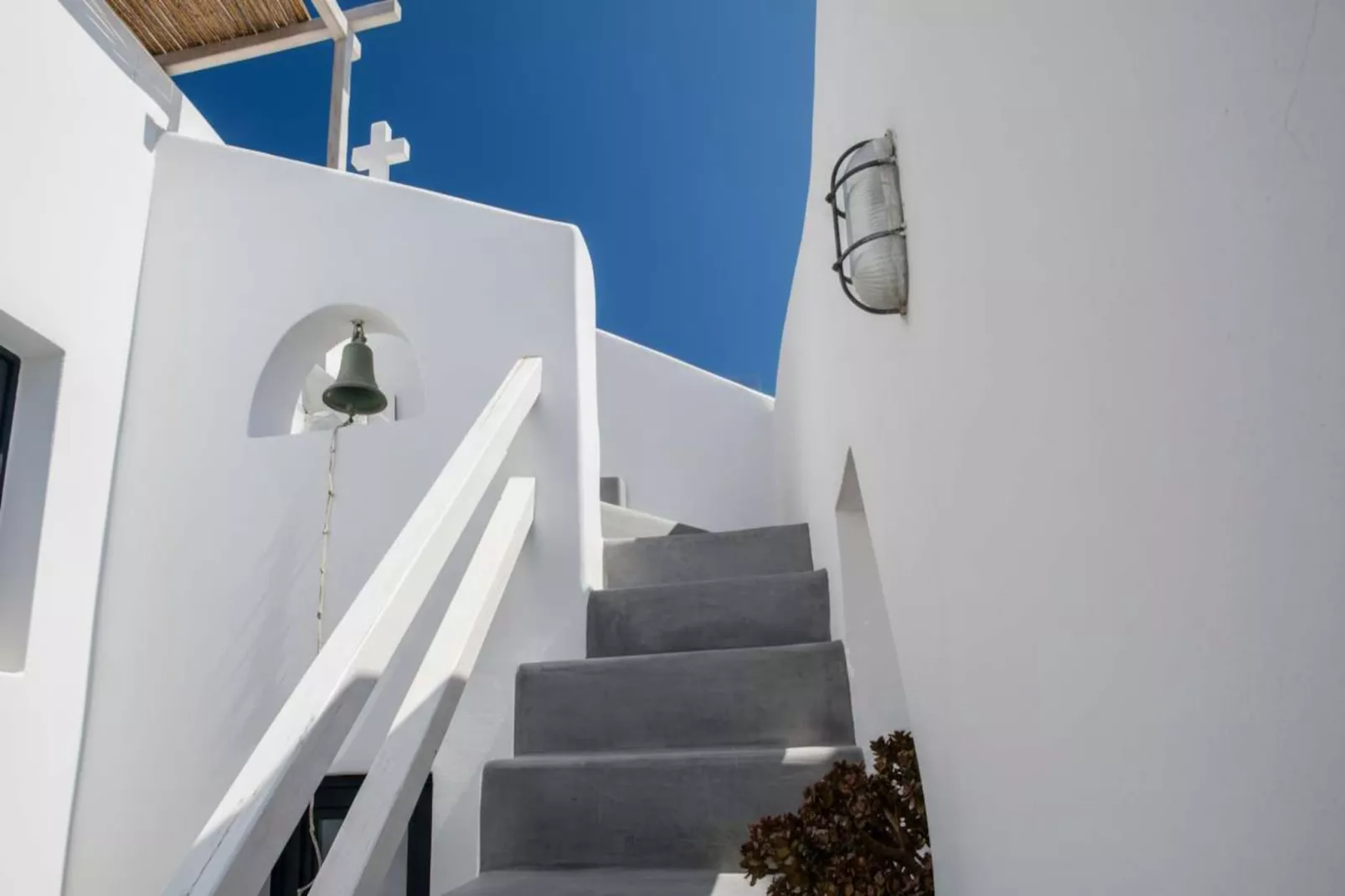 Dionysos Wine Authentic Stay 2 Bd Santorini Home - Exterior in summer