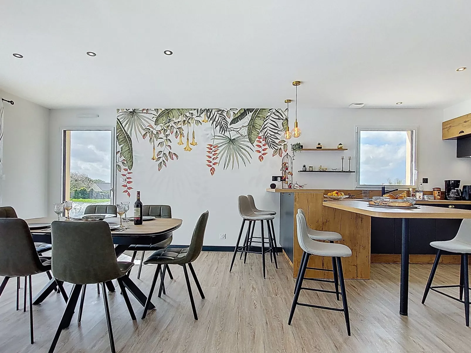 Les Jonquilles - Inside