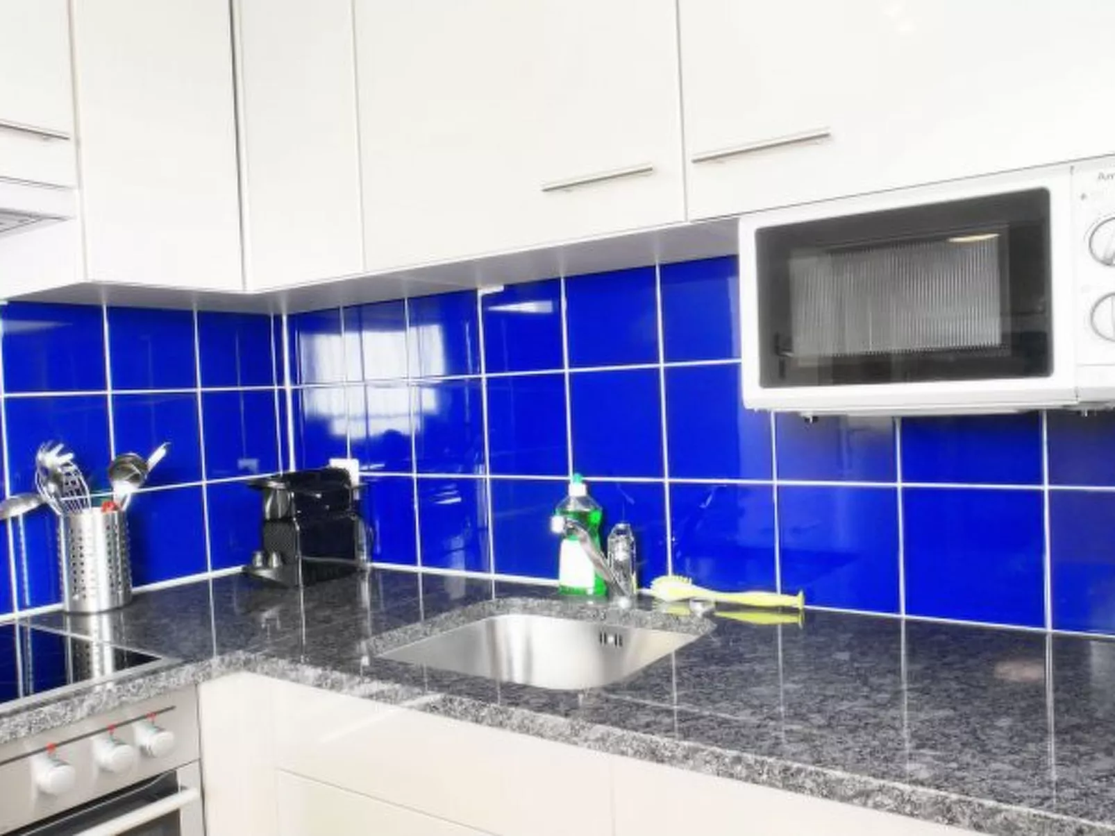 ZH Blueberry lll - Oerlikon HITrental Apartment - Drinnen