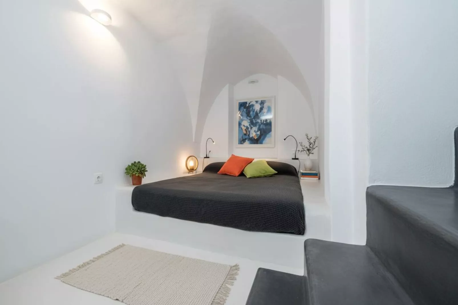 Poseidon’s Water Escape Santorini Rooftop Jacuzzi - Bedroom