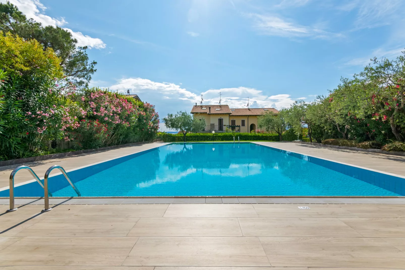Bardolino Trentanove - Schwimmbad