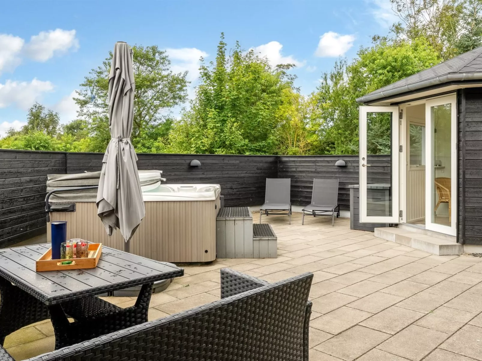 "Sunna" - 1.2km from the sea - Dehors