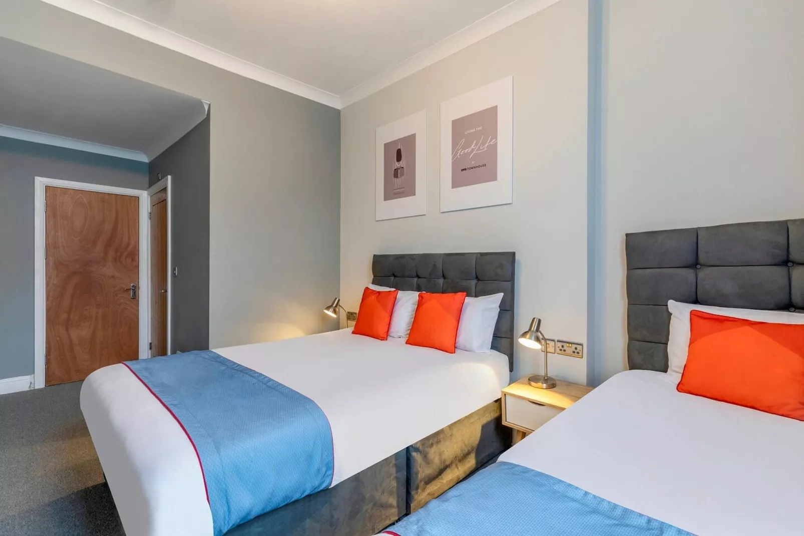 Standard Triple Room - Bedroom