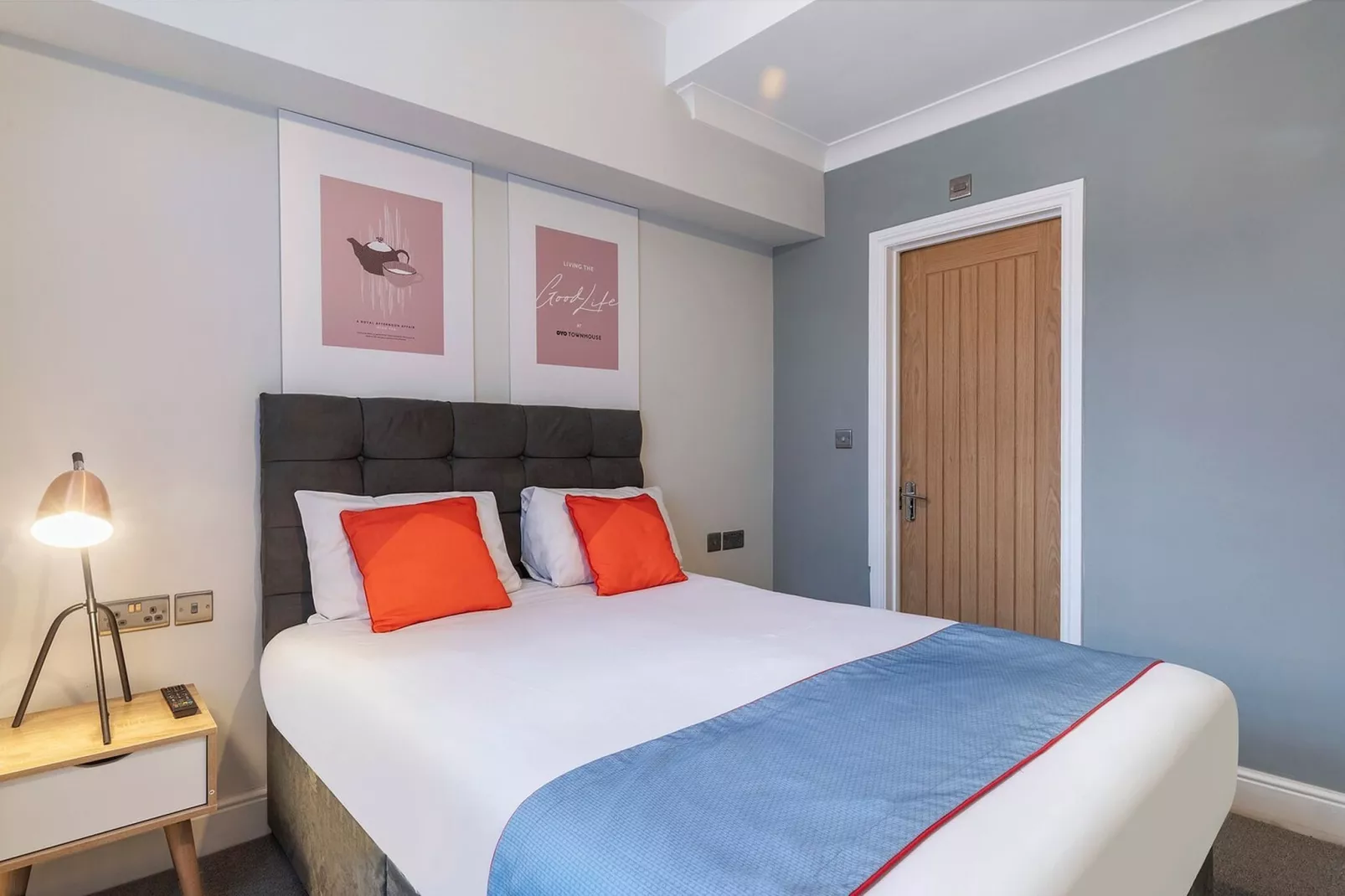 Standard Double Room - Bedroom