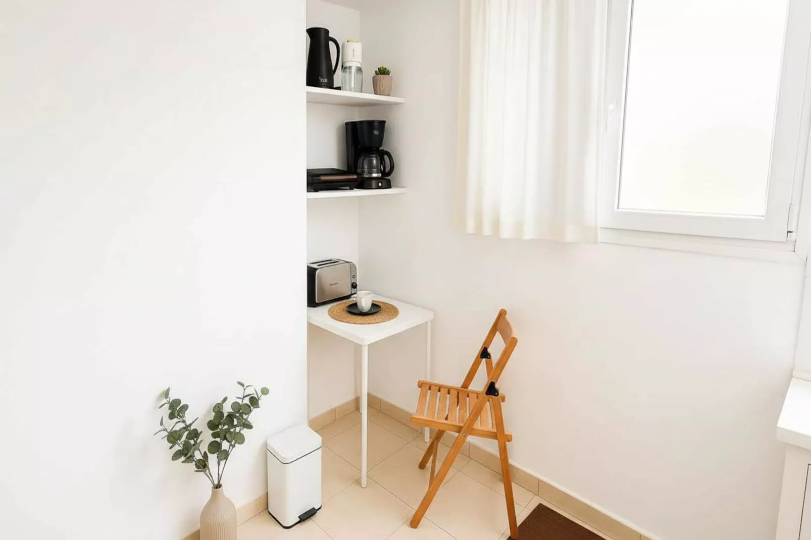 Picturesque Paros White House with Balcony Views - Kitchen