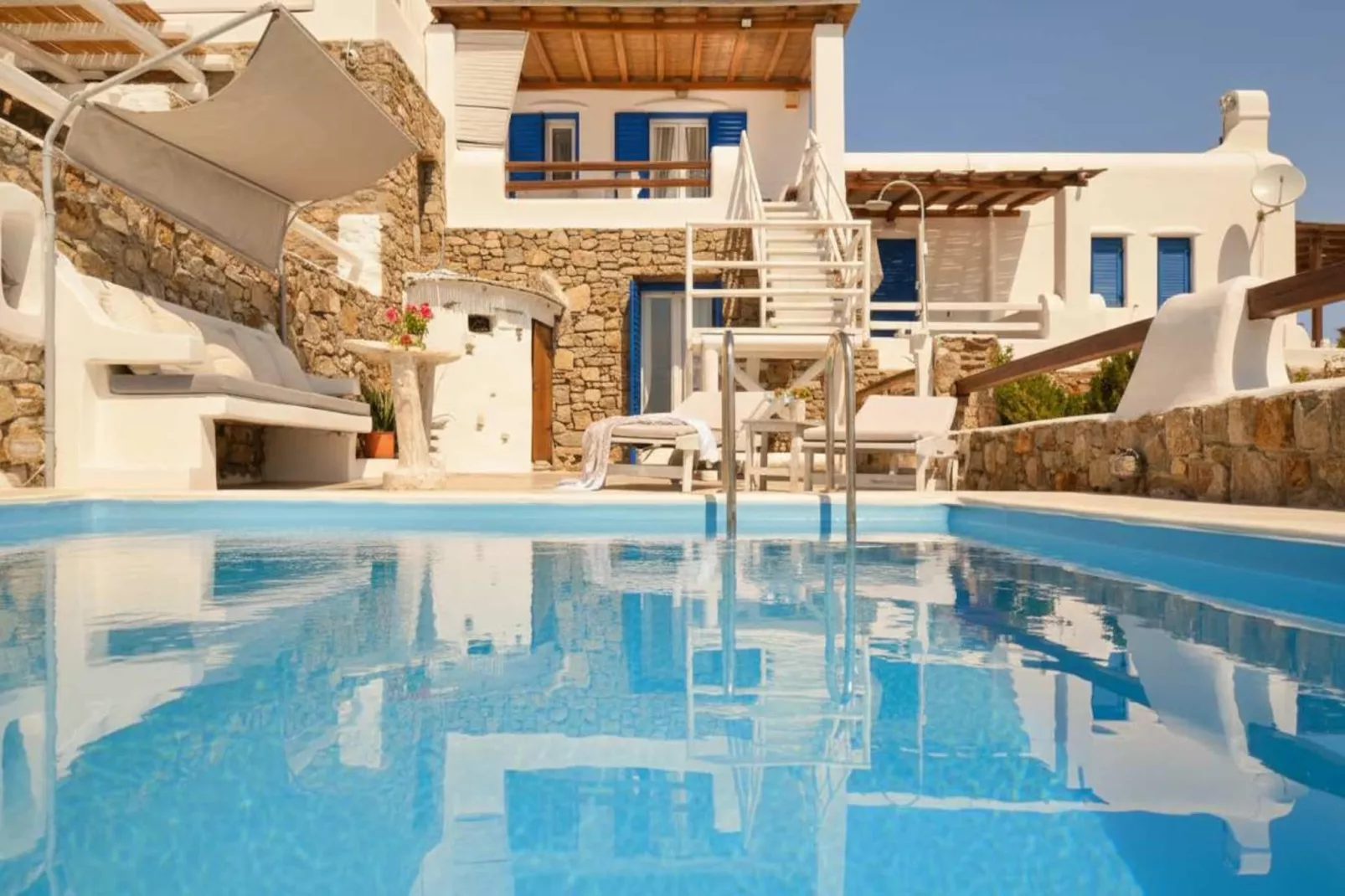 Argiris_vacay - Exterior in summer