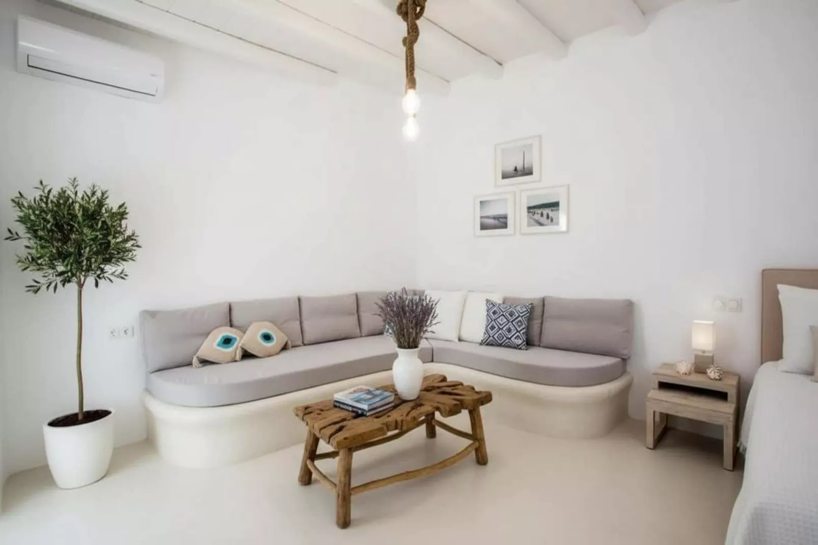 Argiro_St_vacay - Living room