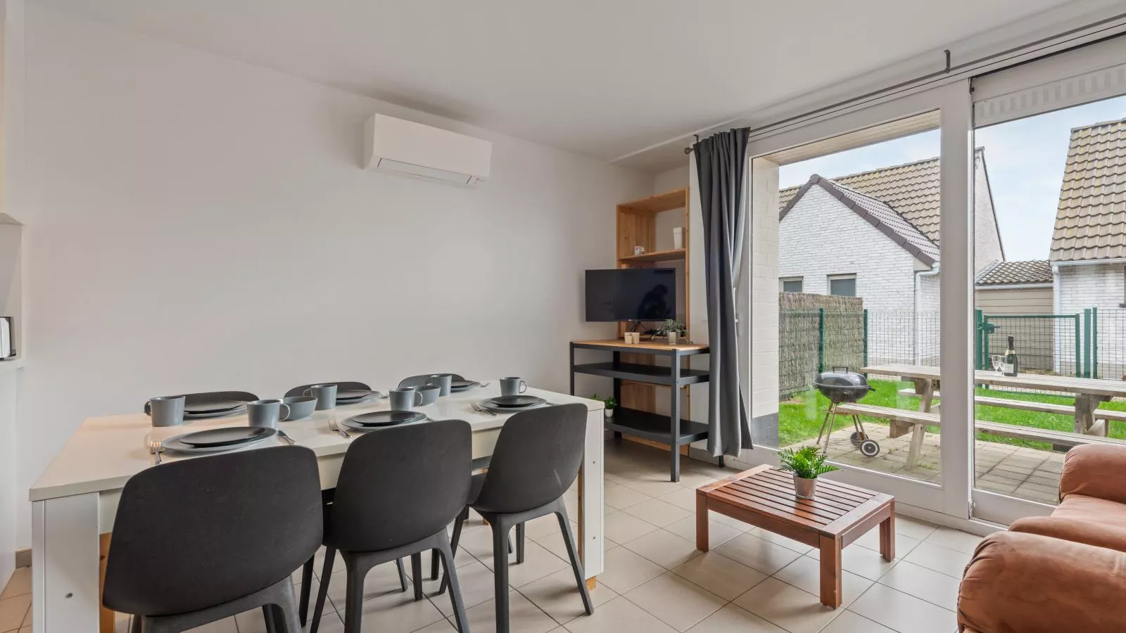 Westhinder I H30 - Dining room