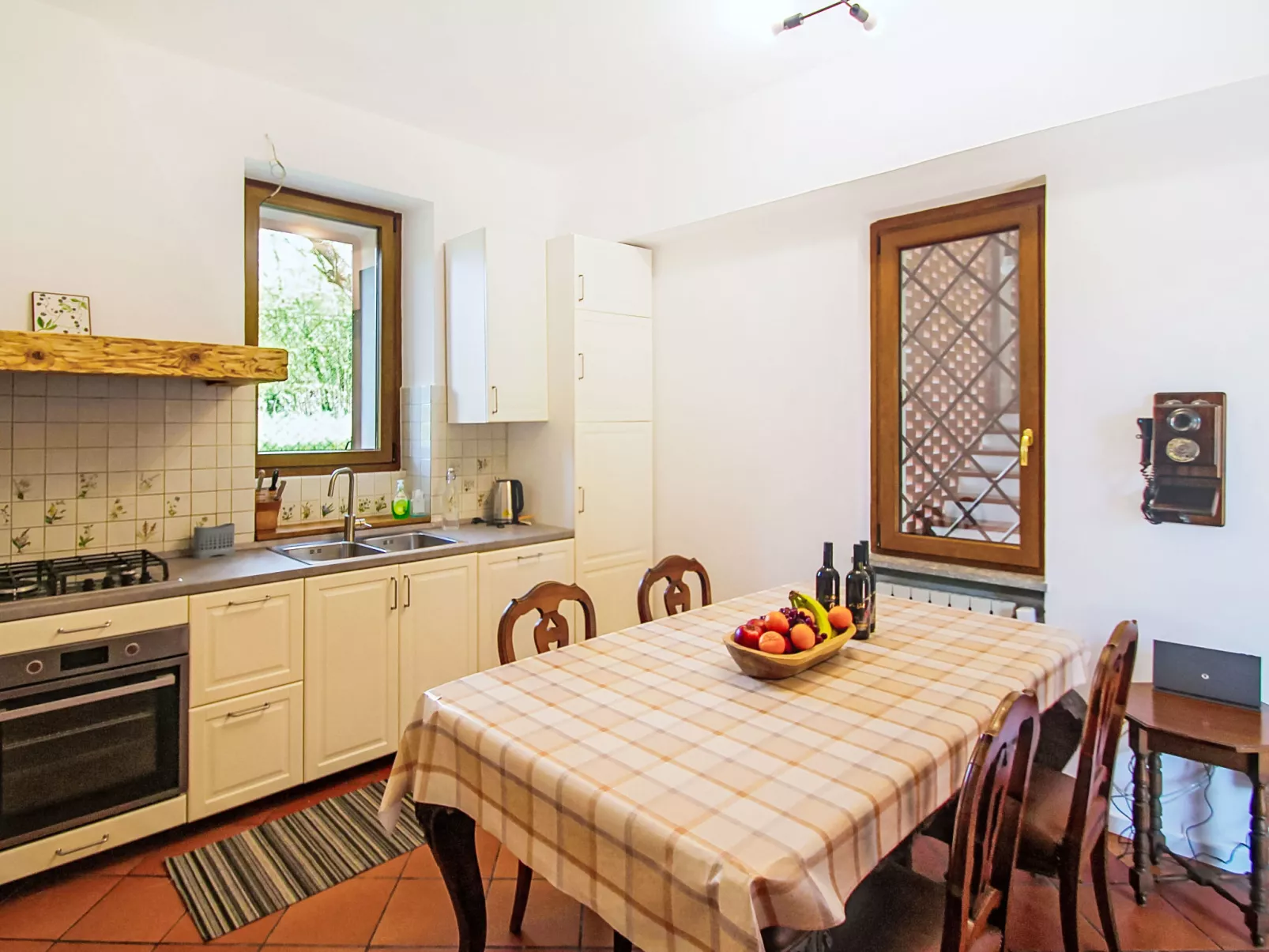 Cascina Paciotti - Inside