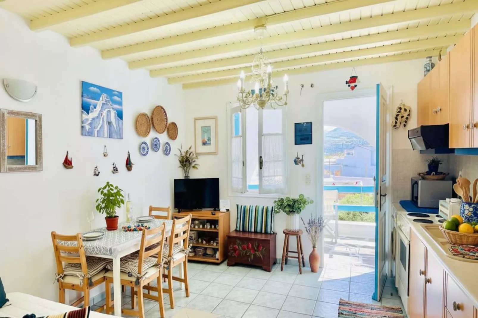 Juliana_vacay - Dining room