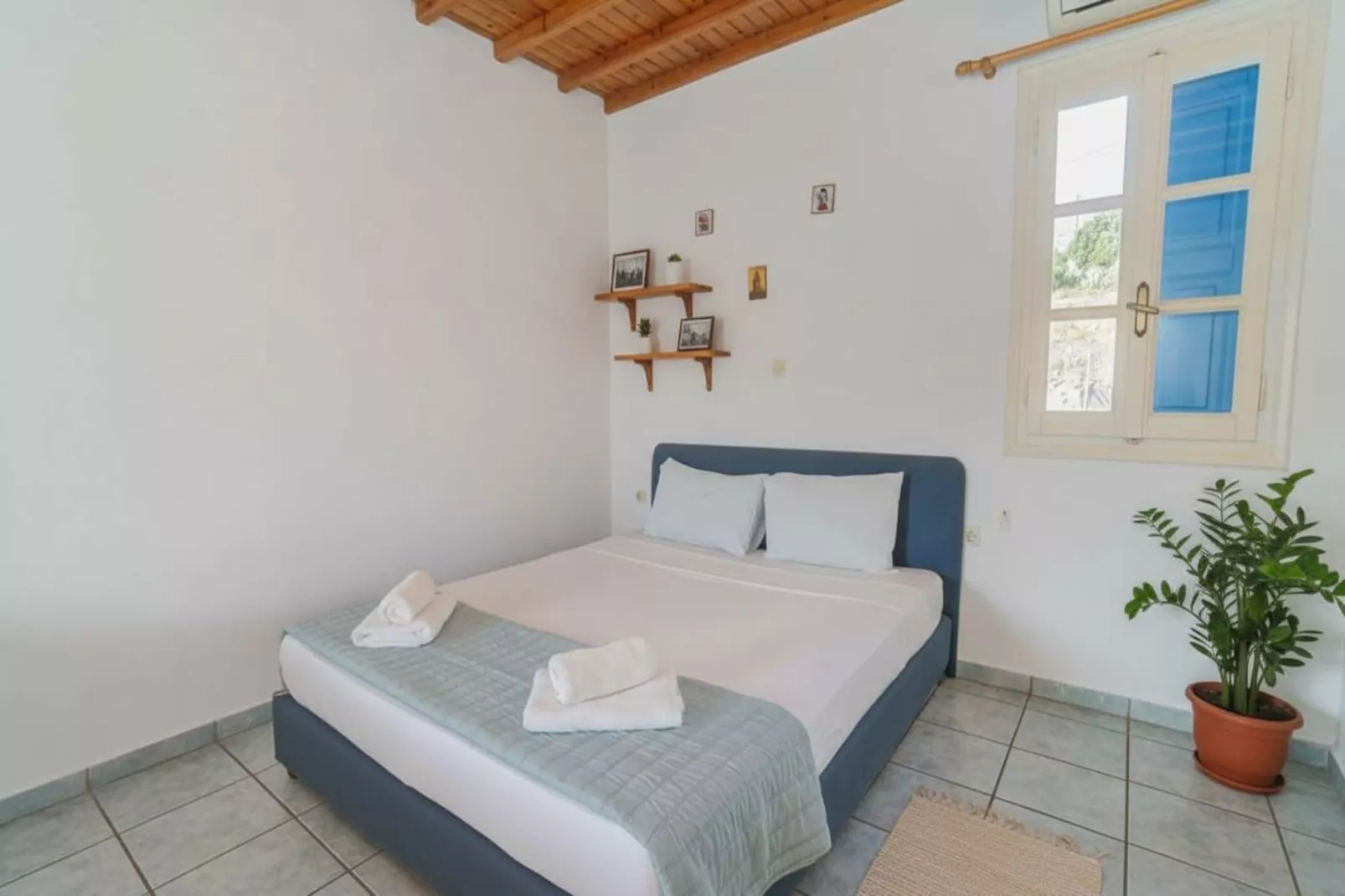 Ioannidou_vacay - Schlafzimmer