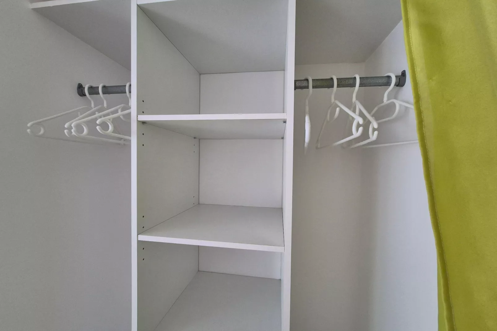 Holiday flat, Erquy-gîte "Les Moussettes" - Chambre