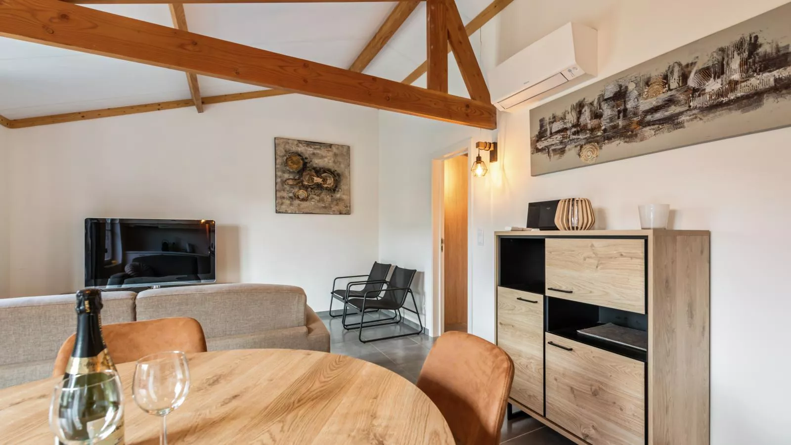 Westhinder I H95 - Salon