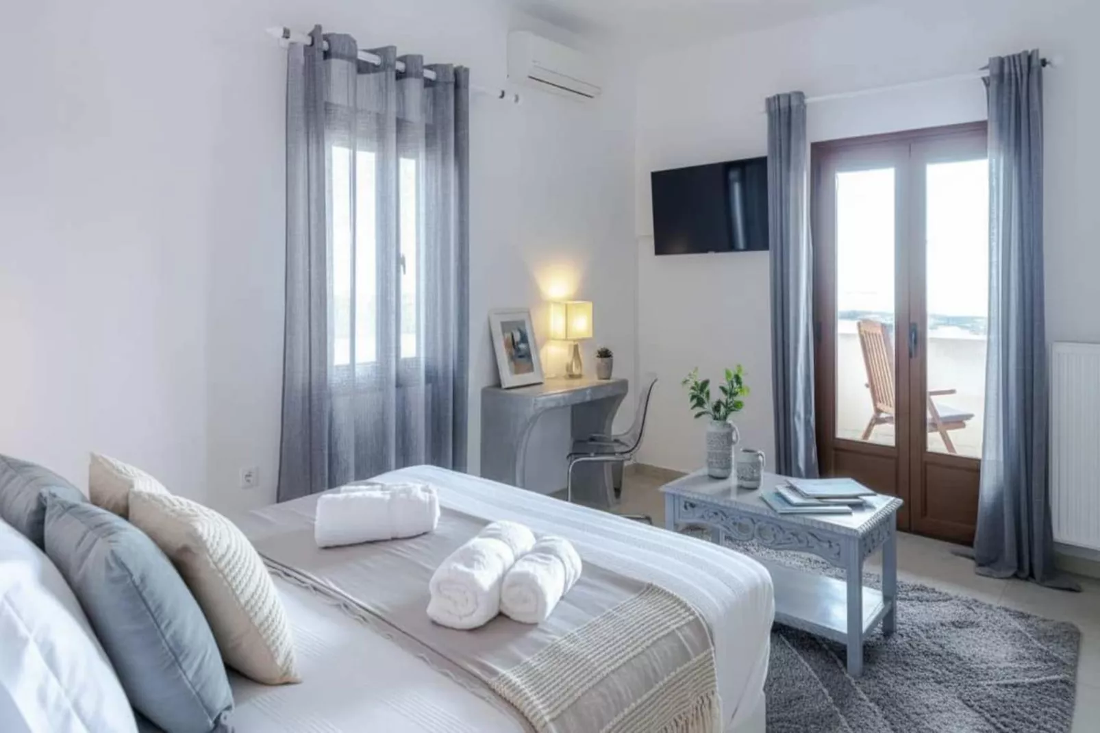 Stylish Santorini Residence with Endless Sea Views - Bedroom