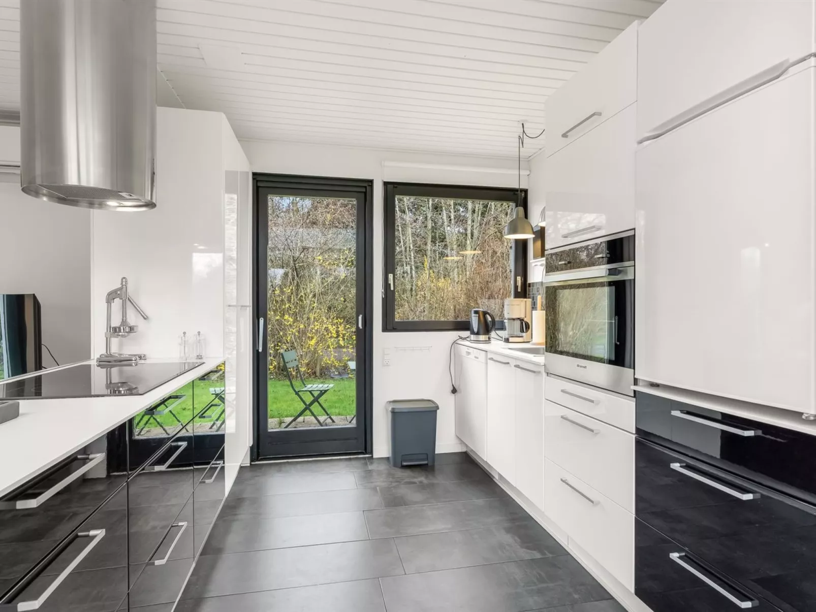 "Arild" - 700m from the sea - Drinnen