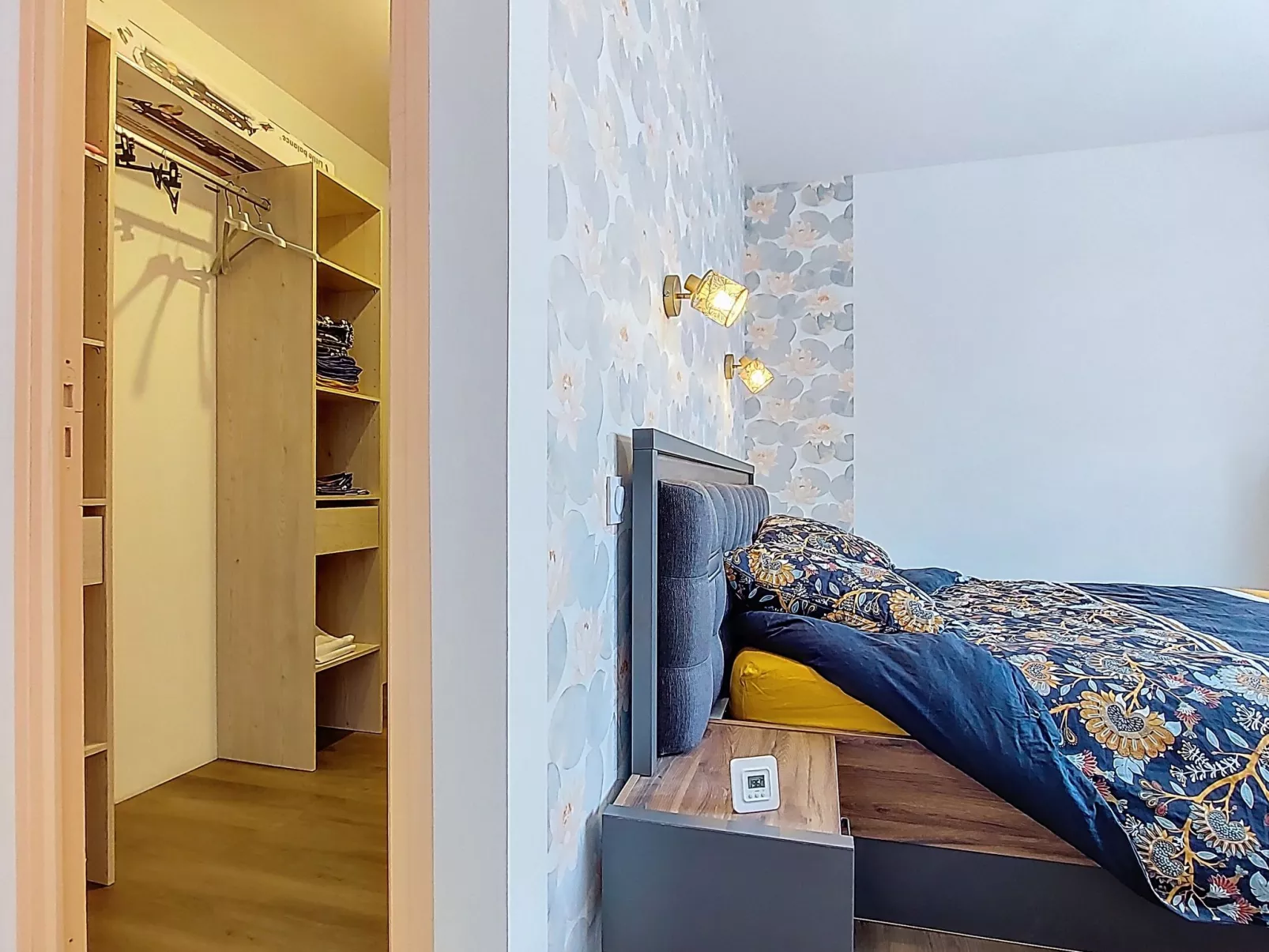 Les Jonquilles - Inside