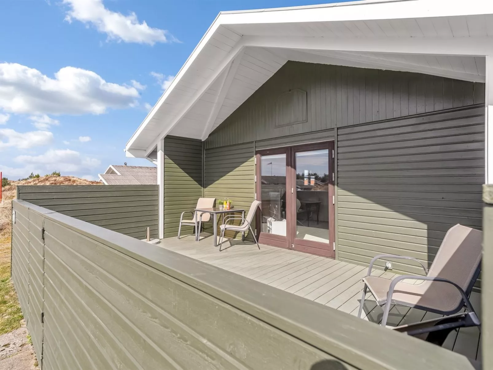 "Eida" - 400m from the sea - Draußen