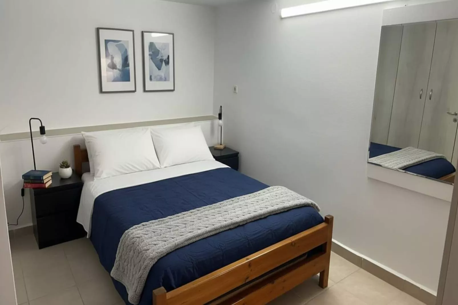 Chic White Marsis Paros Apt - Bedroom