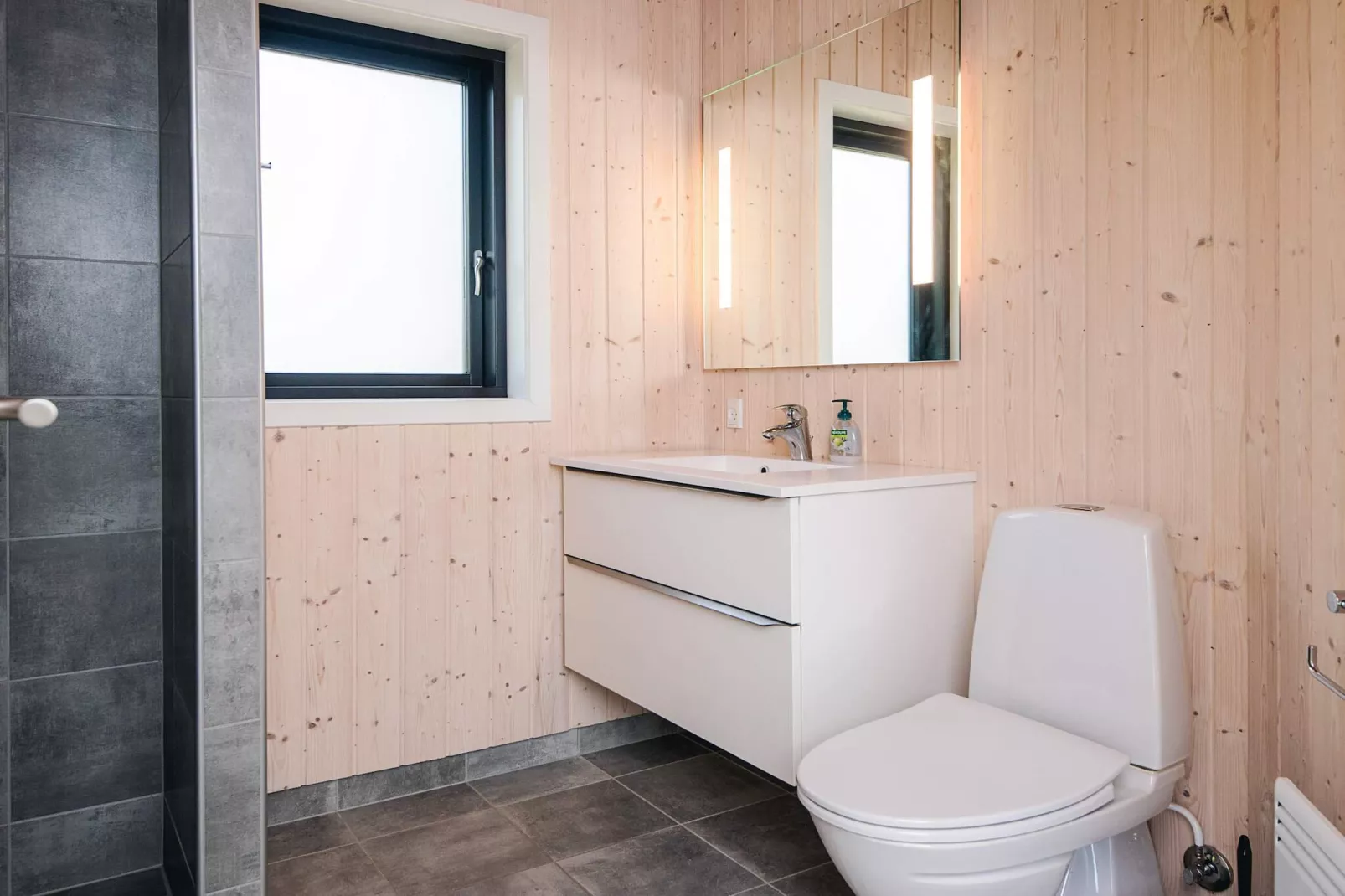 4 Sterne Ferienhaus in Grenaa - Innenbereich