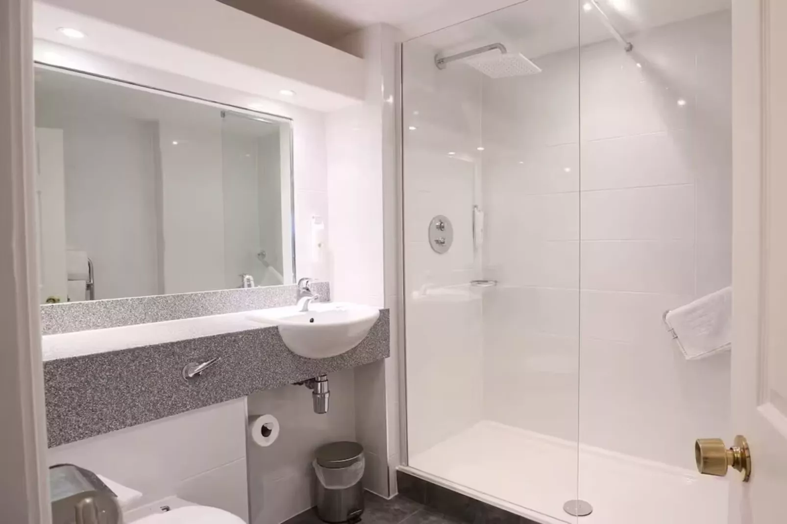 Executive Double Room - Bathroom