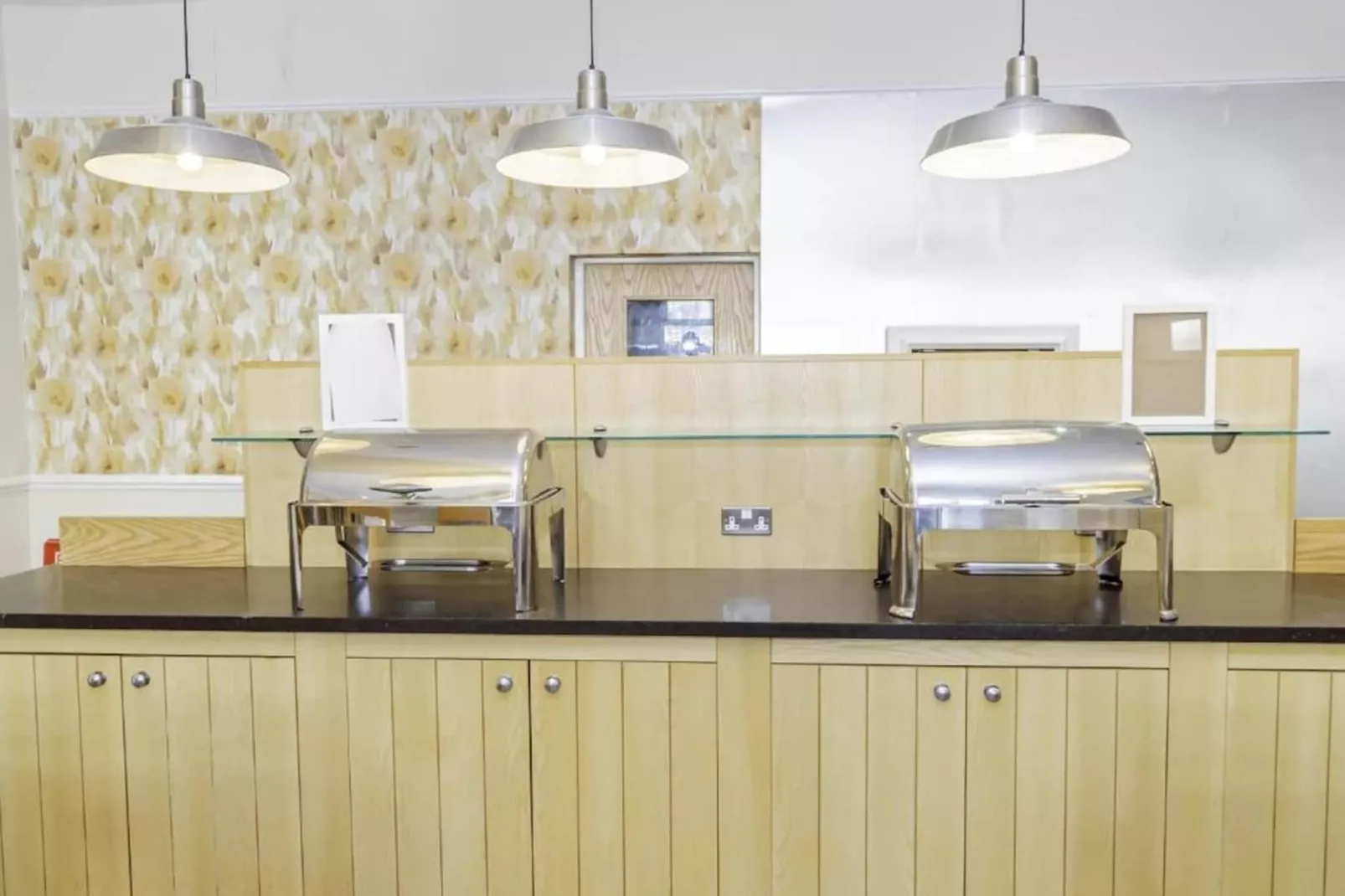 Standard Triple Room - Dining room