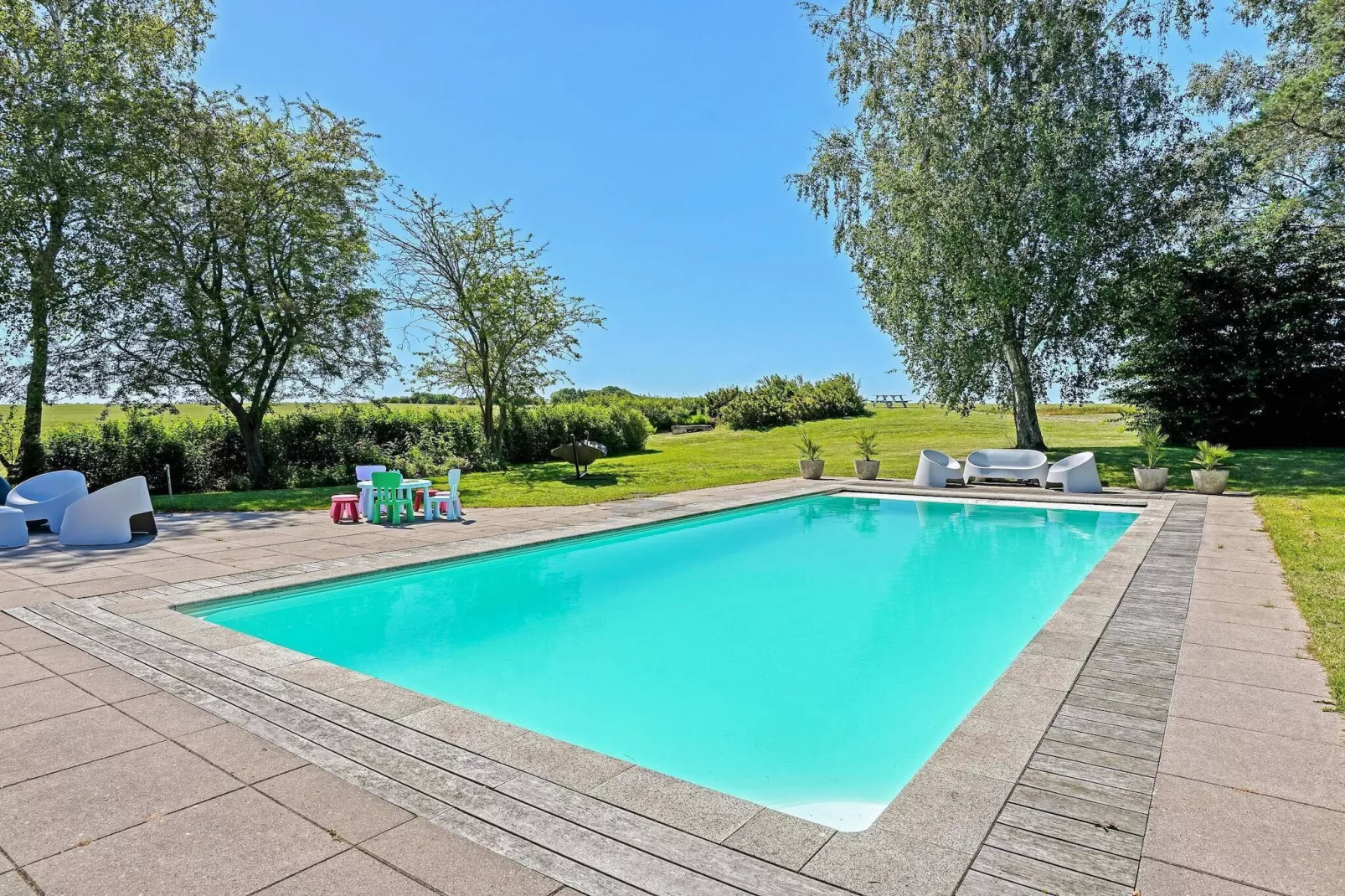 4 Sterne Ferienhaus in Lundby - Schwimmbad