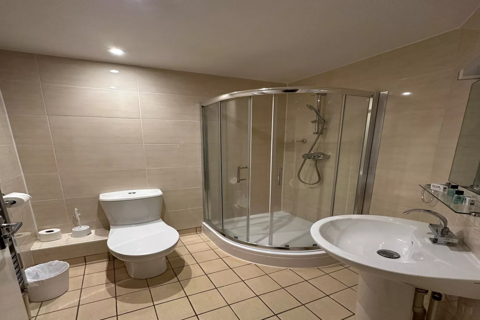 Standard Single Room - Bathroom