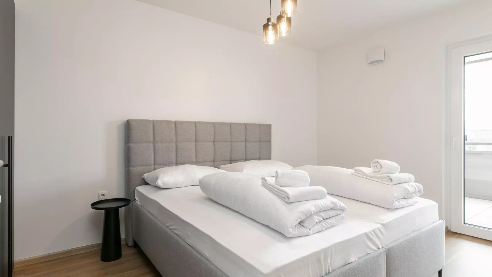 City Apartments Jenbach Top3Top4Top5 - Chambre