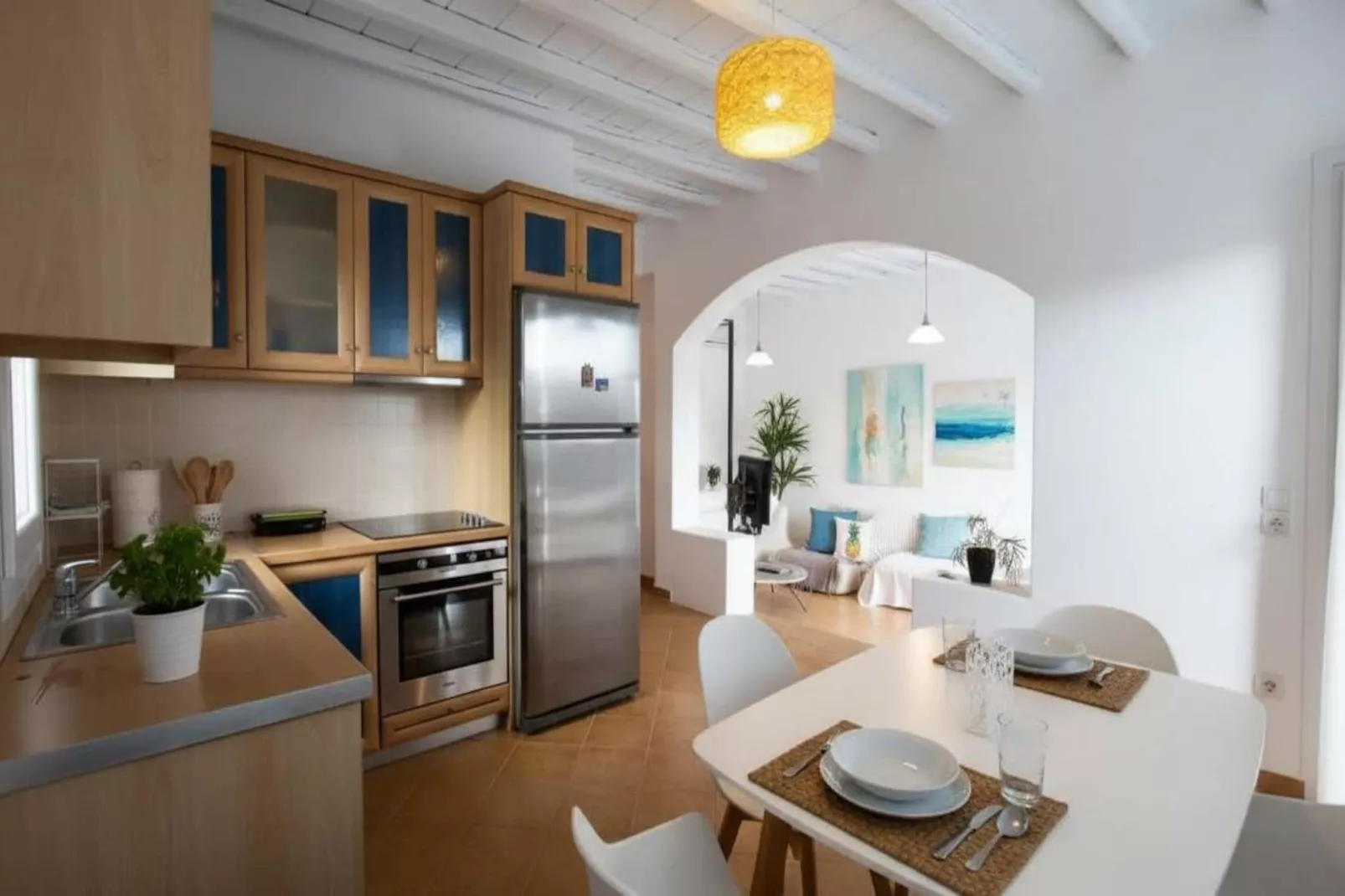 Maggie_vacay - Kitchen