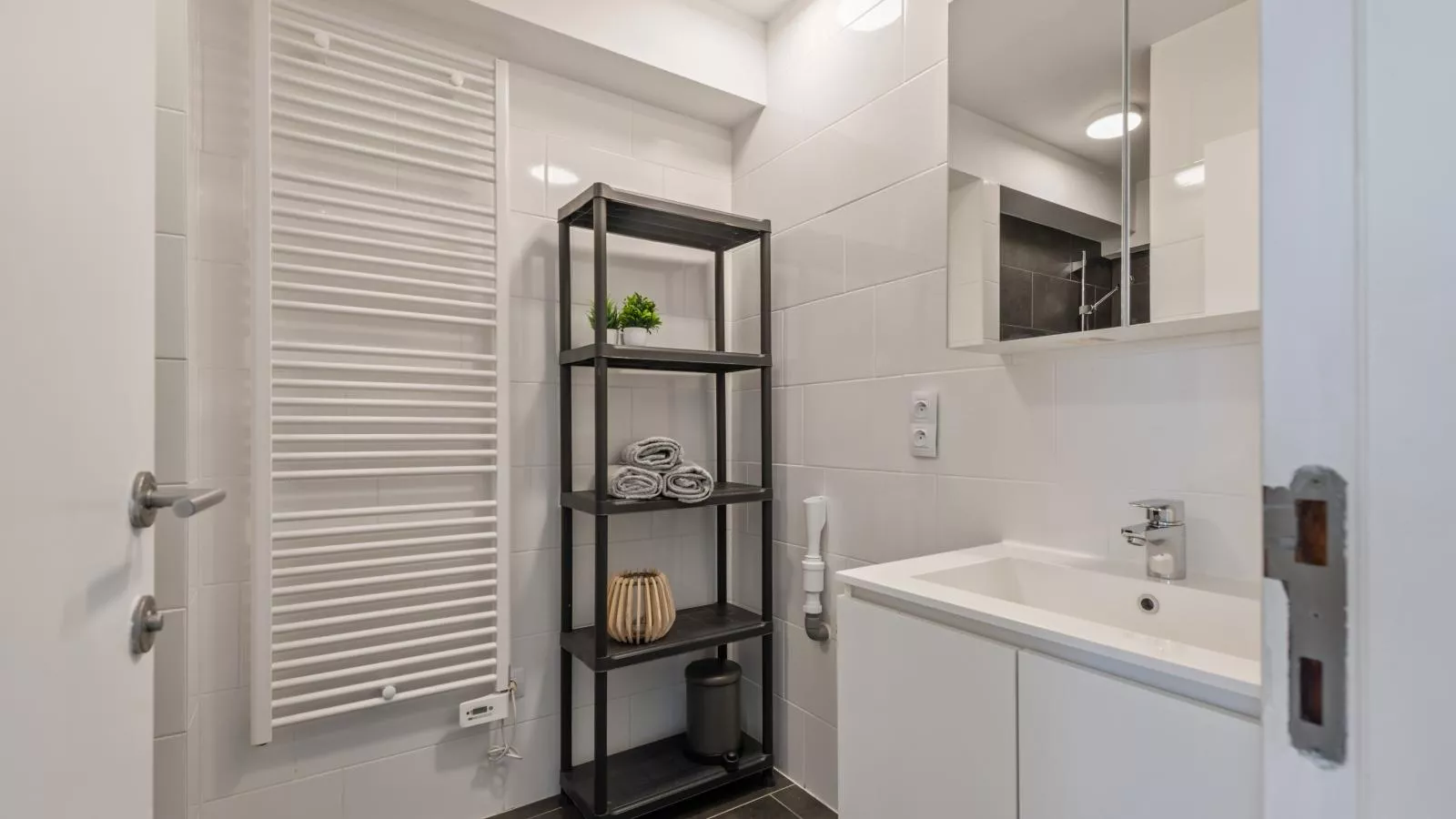Westhinder I H30 - Bathroom