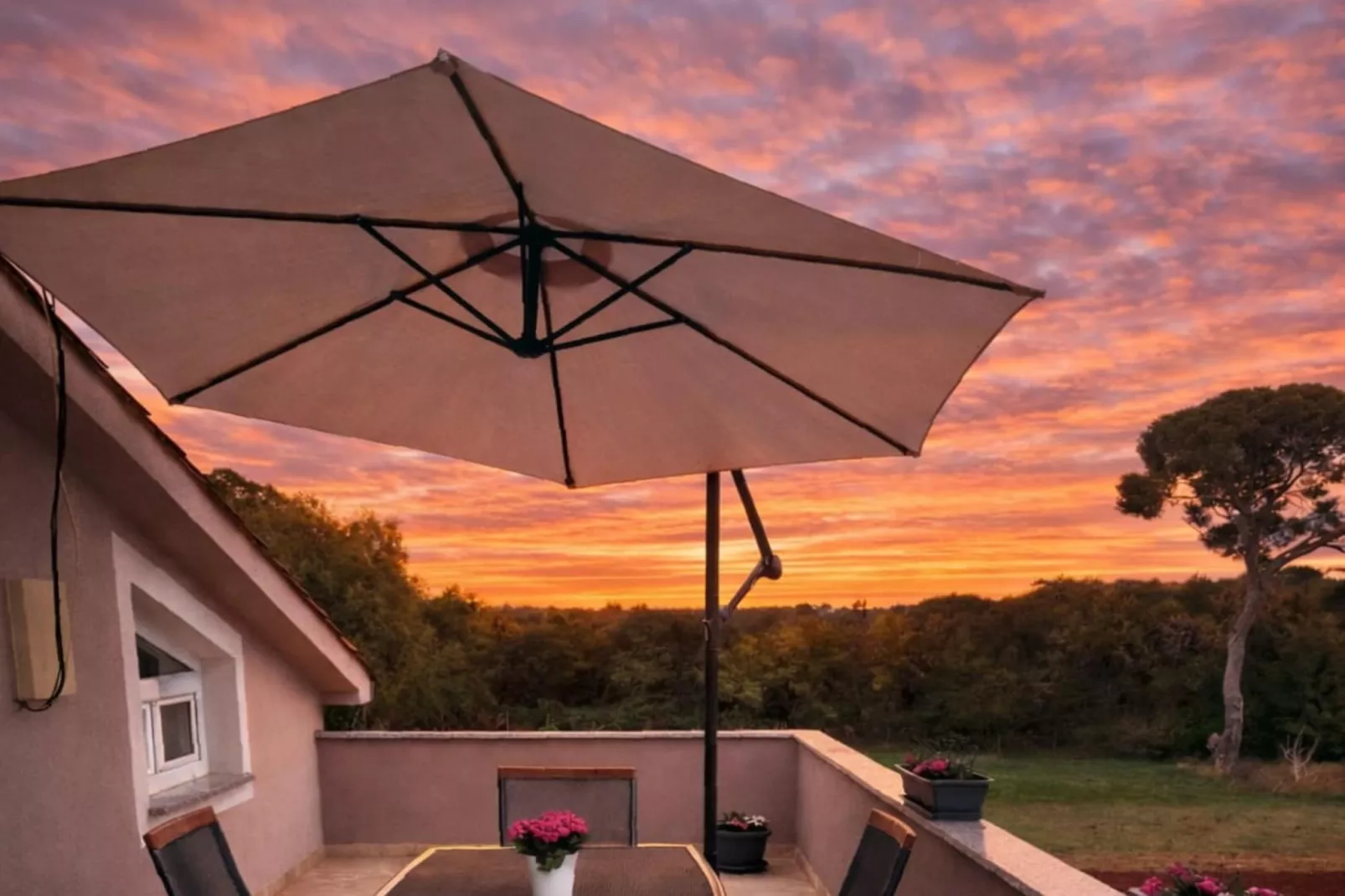 Apartments Sunset - Two bedroom Apartment with Terrace and Sea View (Gornji) - Aussicht