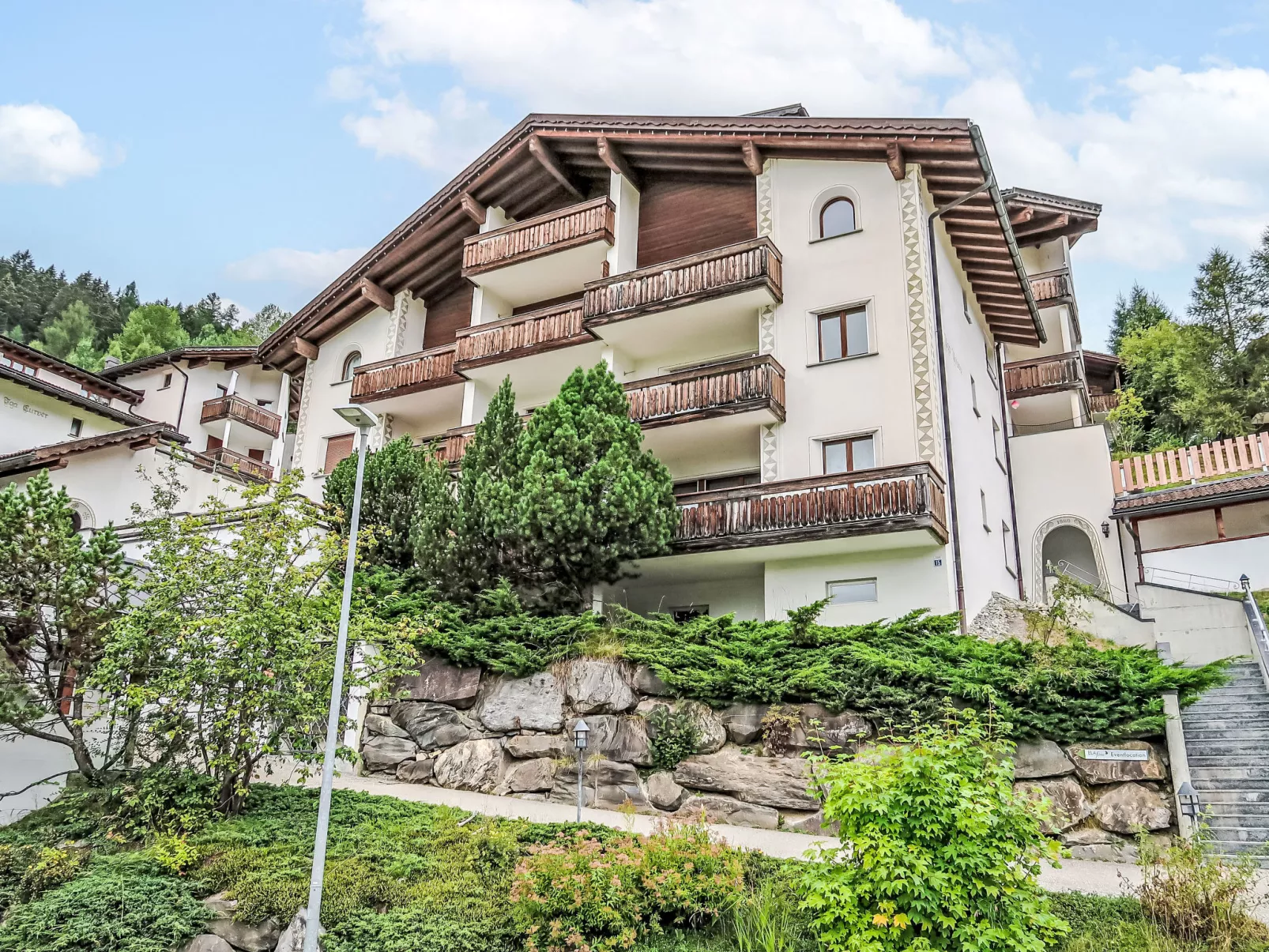 Toissa A6 - Draußen