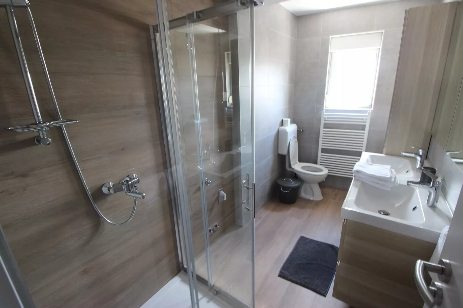 Apartman Jimmy - Badezimmer