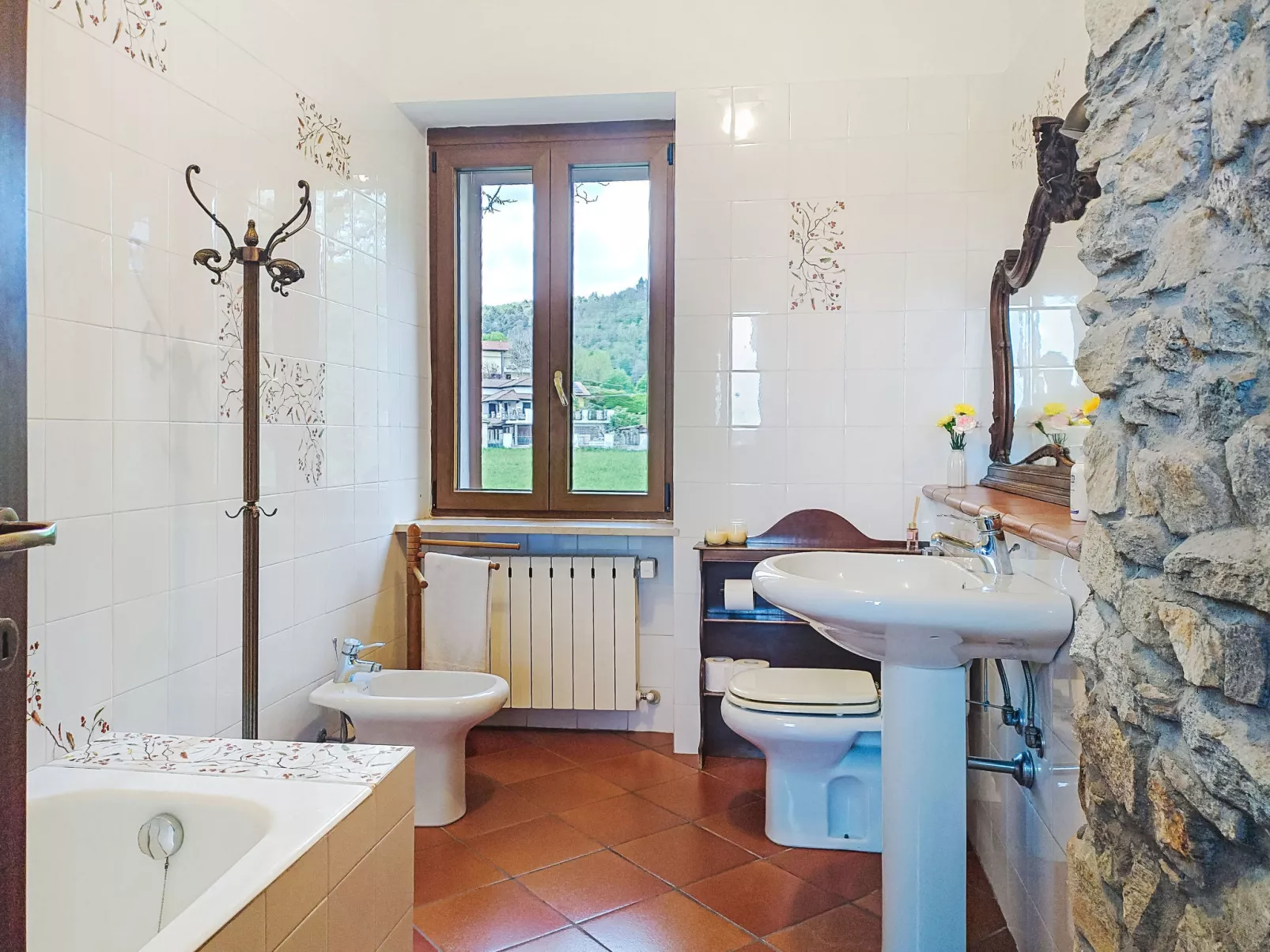 Cascina Paciotti - Inside