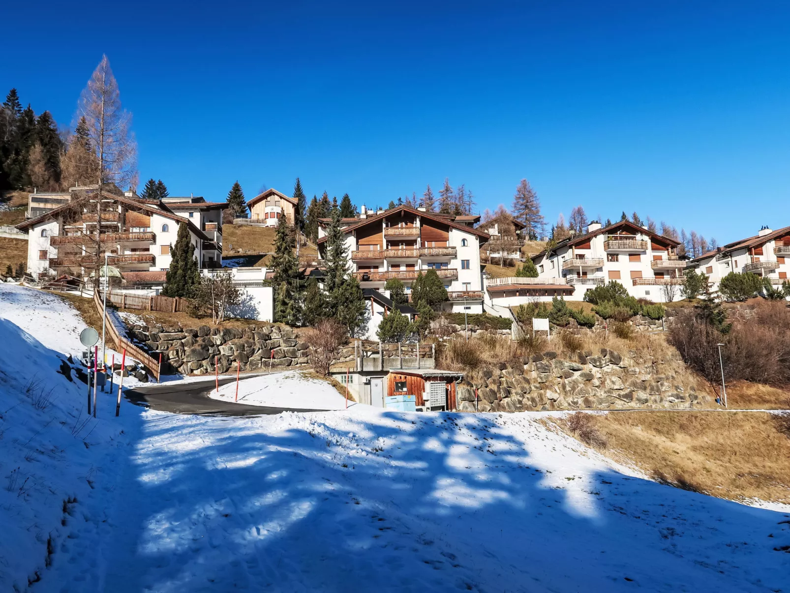 Toissa A6 - Draußen