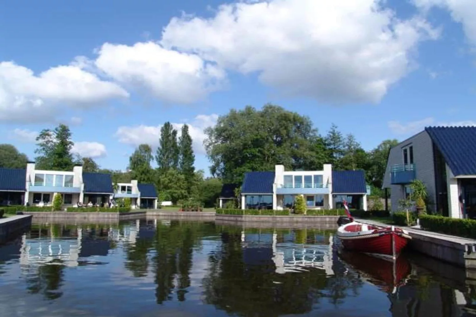 Family House | 10-12 personen | 4 slaapkamers | 3,5 badkamers - Areas within 1km in summer