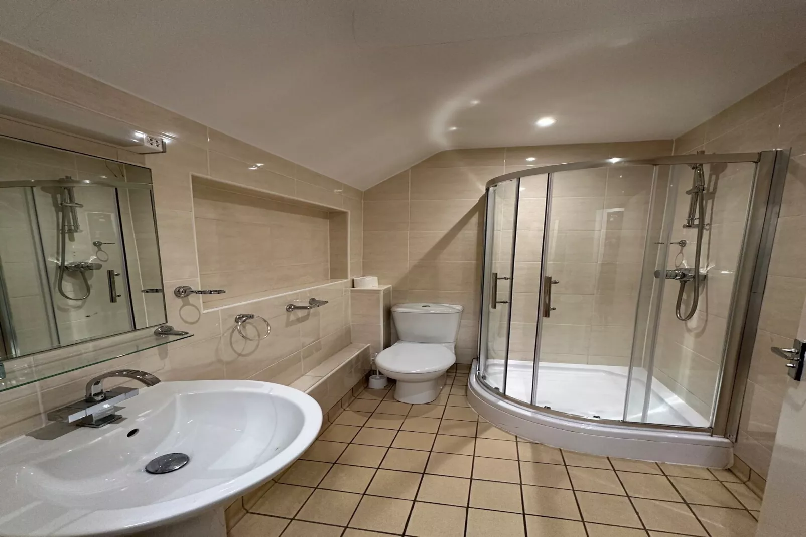 Standard Double Room - Salle de bain