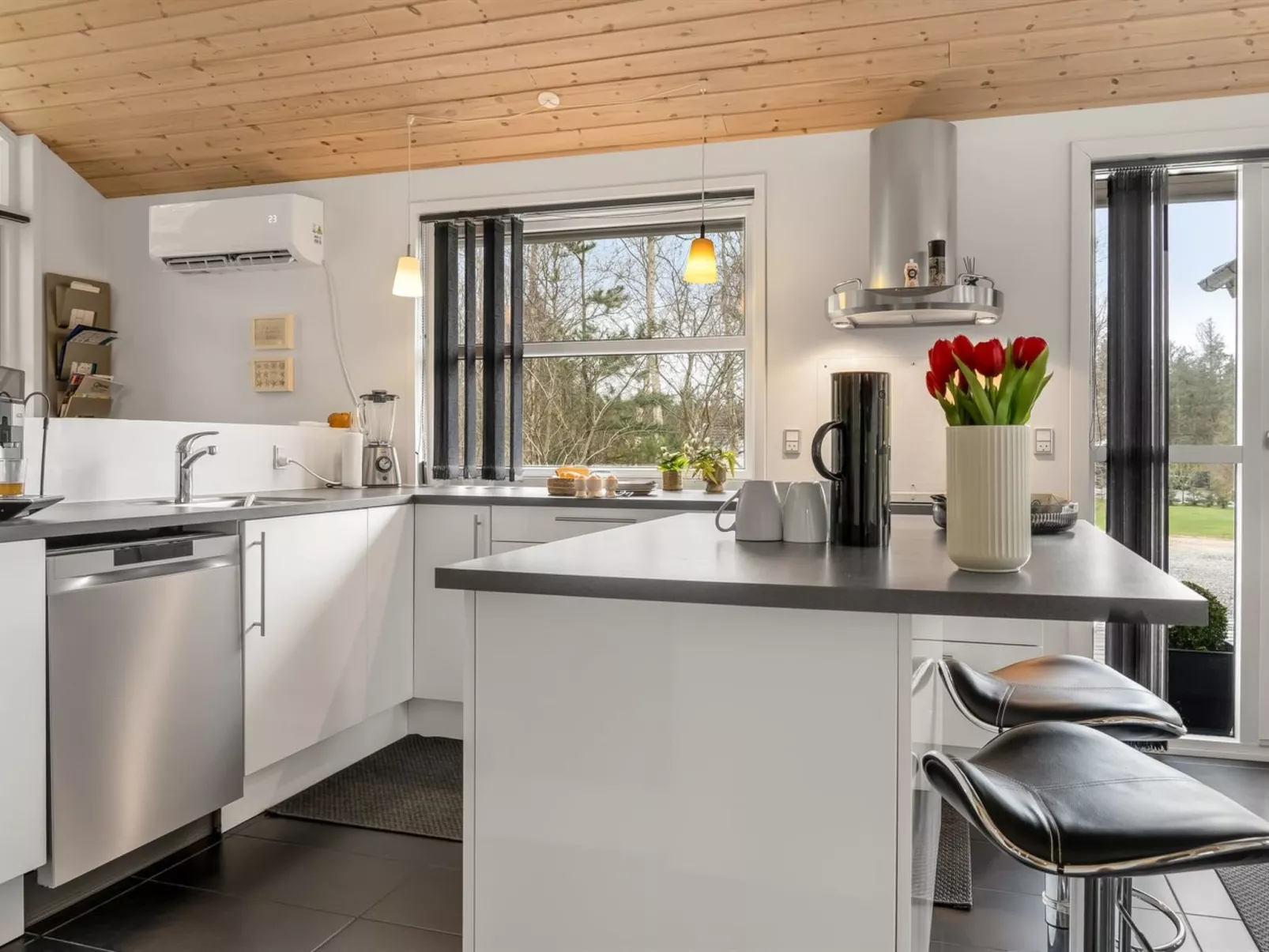 "Joske" - 2km from the sea - Inside