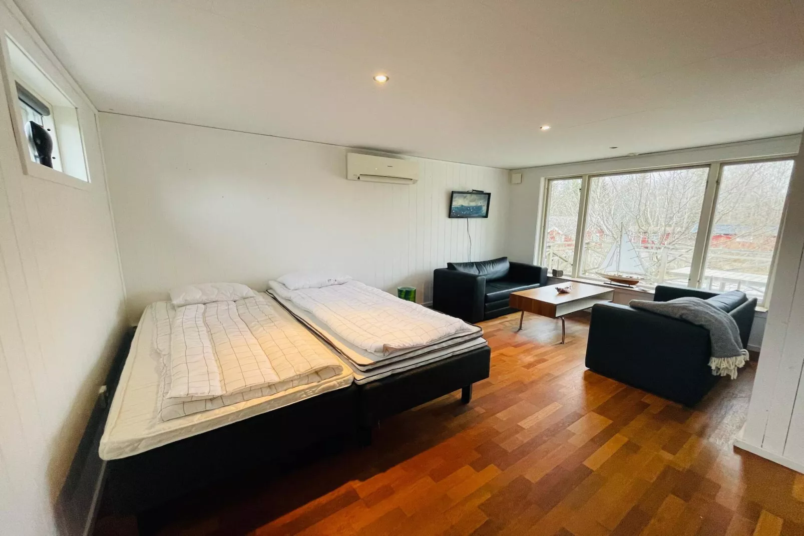 4 star holiday home in Trollhättan - Indoor