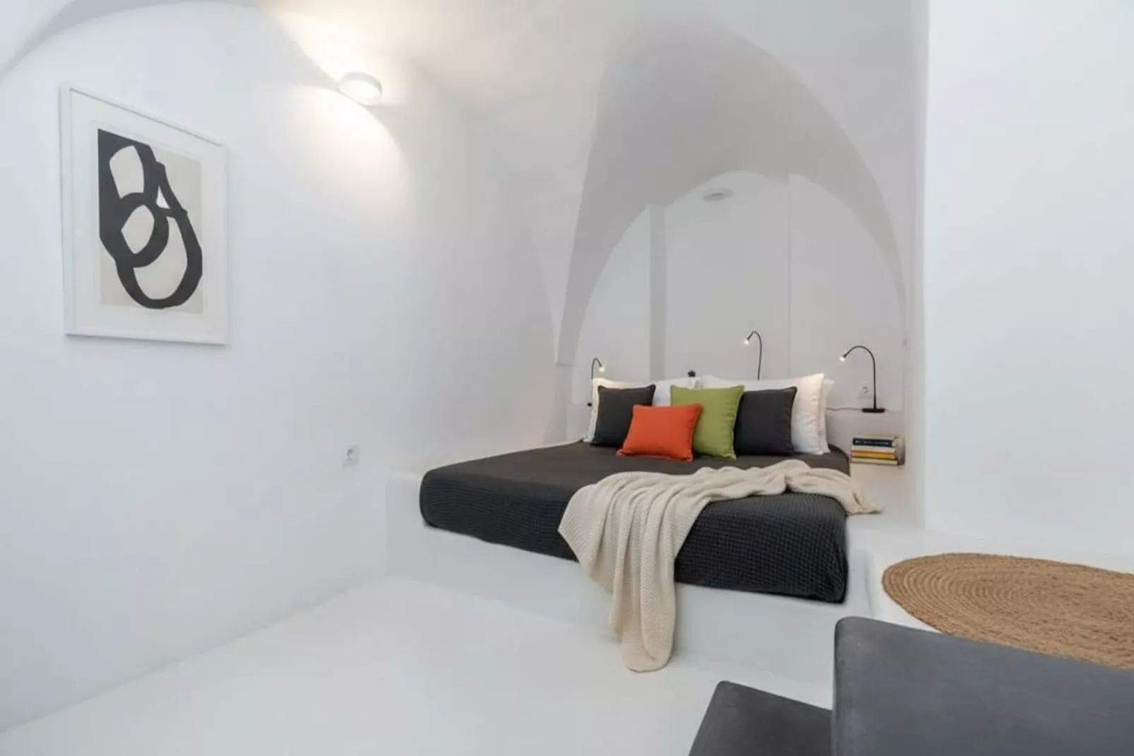 Poseidon’s Water Escape Santorini Rooftop Jacuzzi - Bedroom