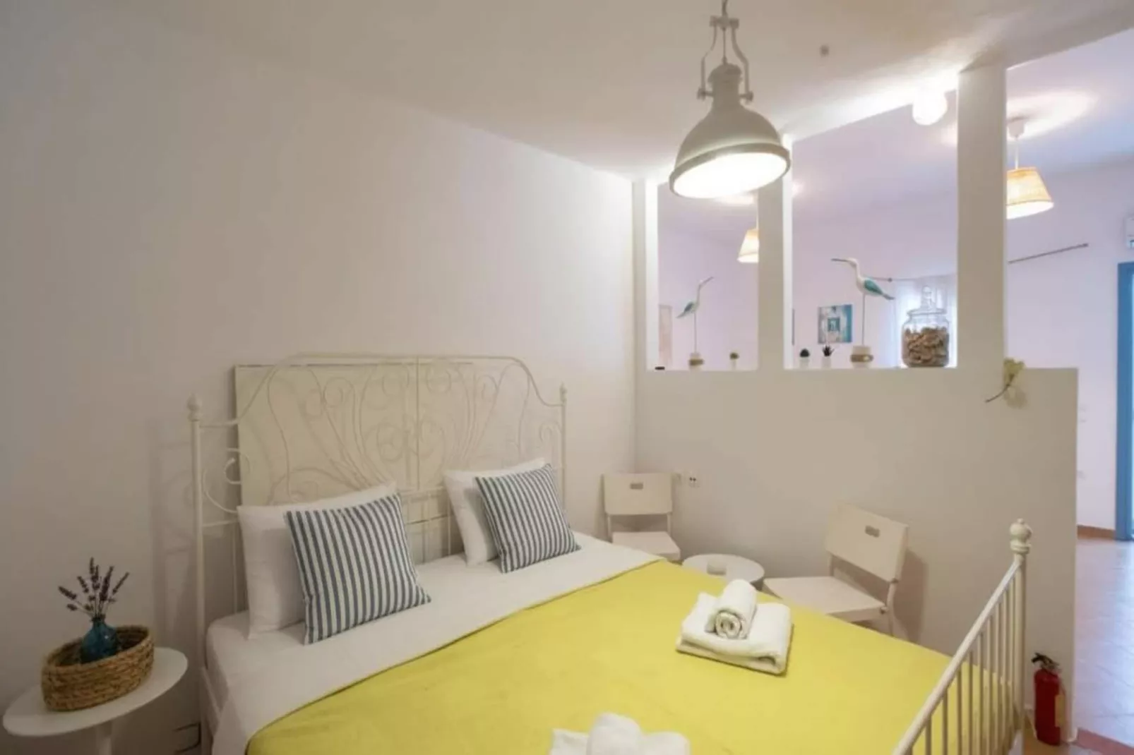 Maggie_vacay - Bedroom