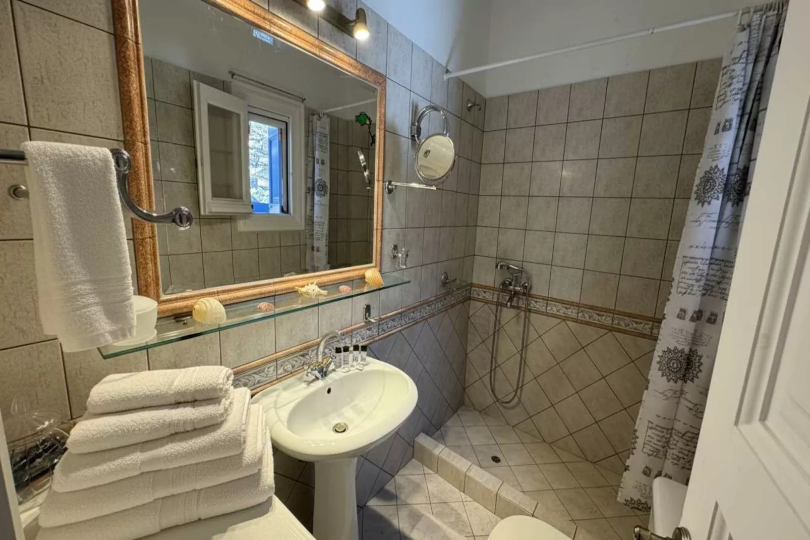 Elia_vacay - Badezimmer