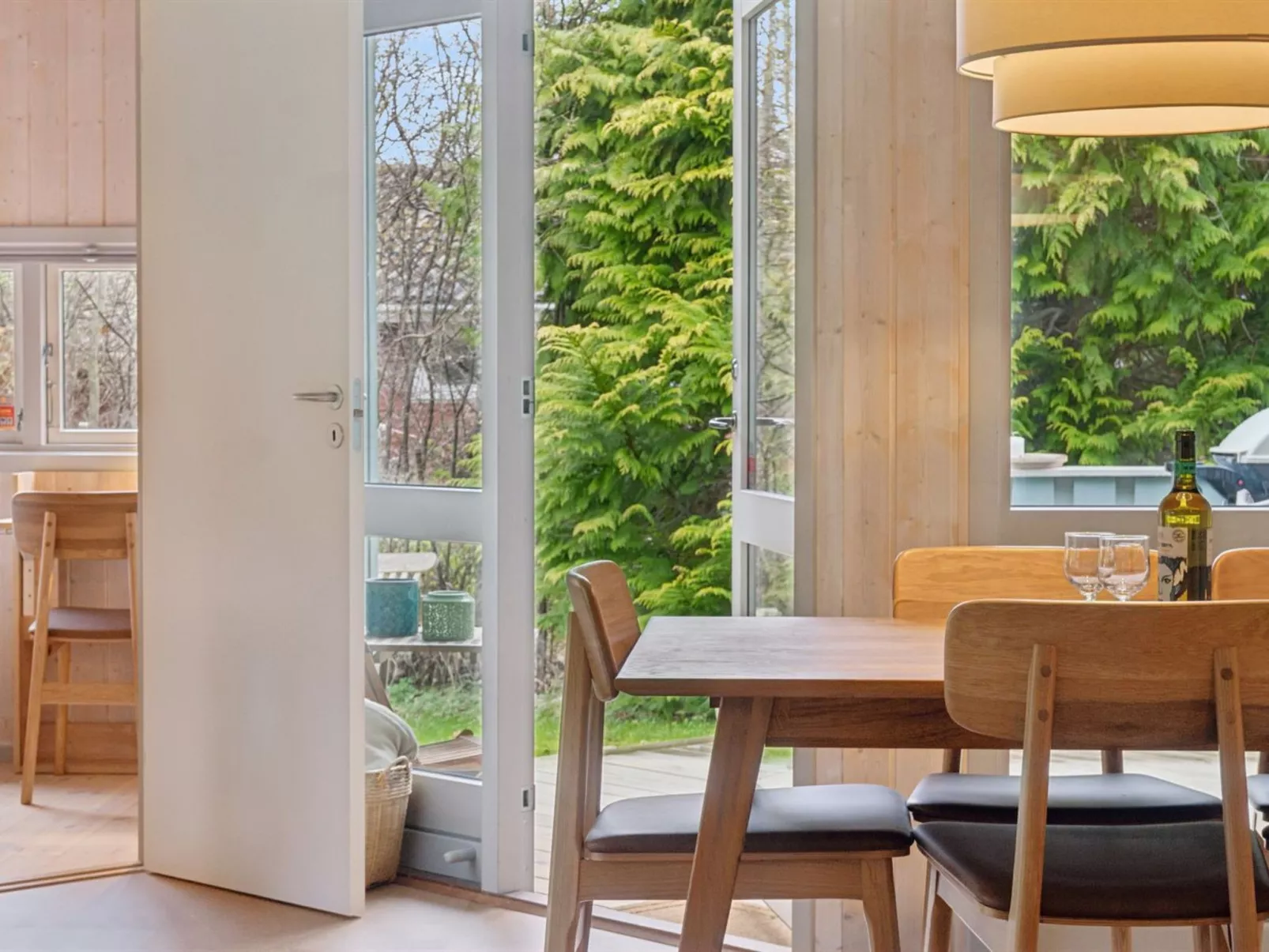 "Niela" - 700m from the sea - Drinnen