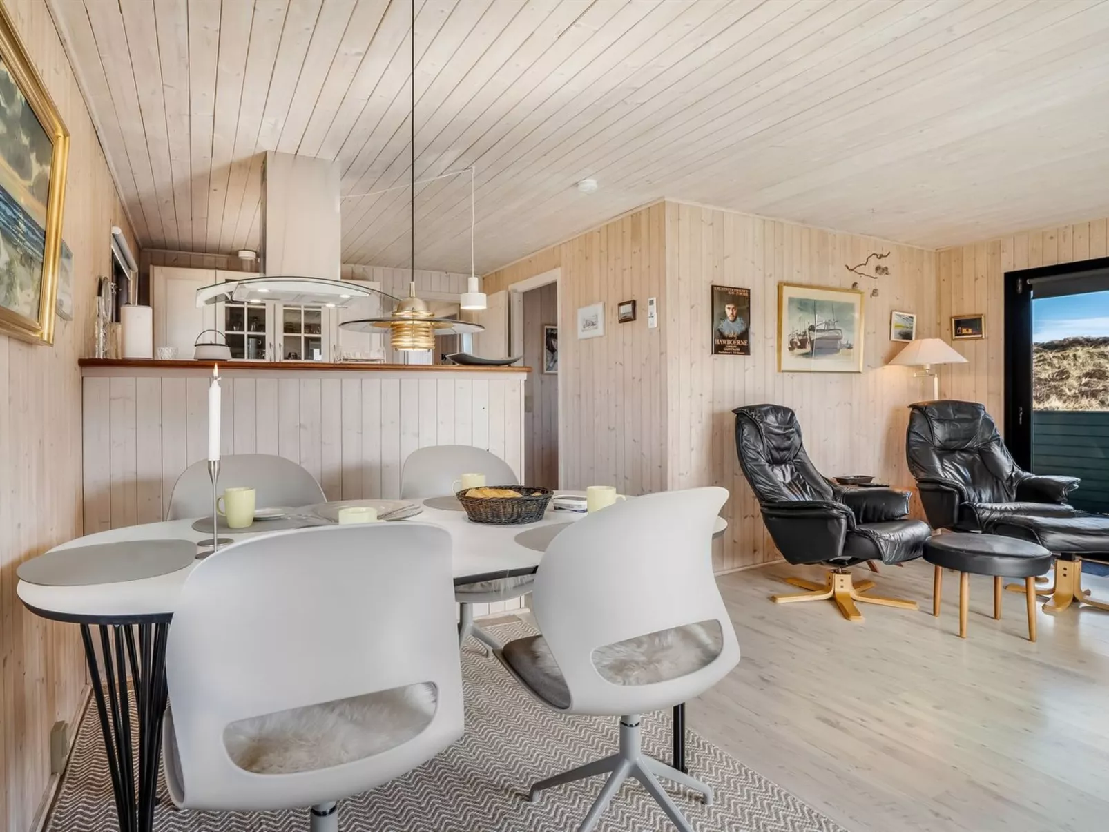 "Eida" - 400m from the sea - Drinnen