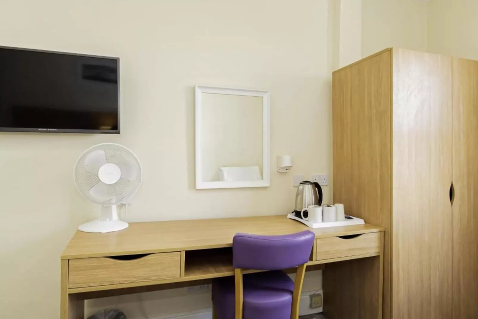 Double room with sea view - Schlafzimmer