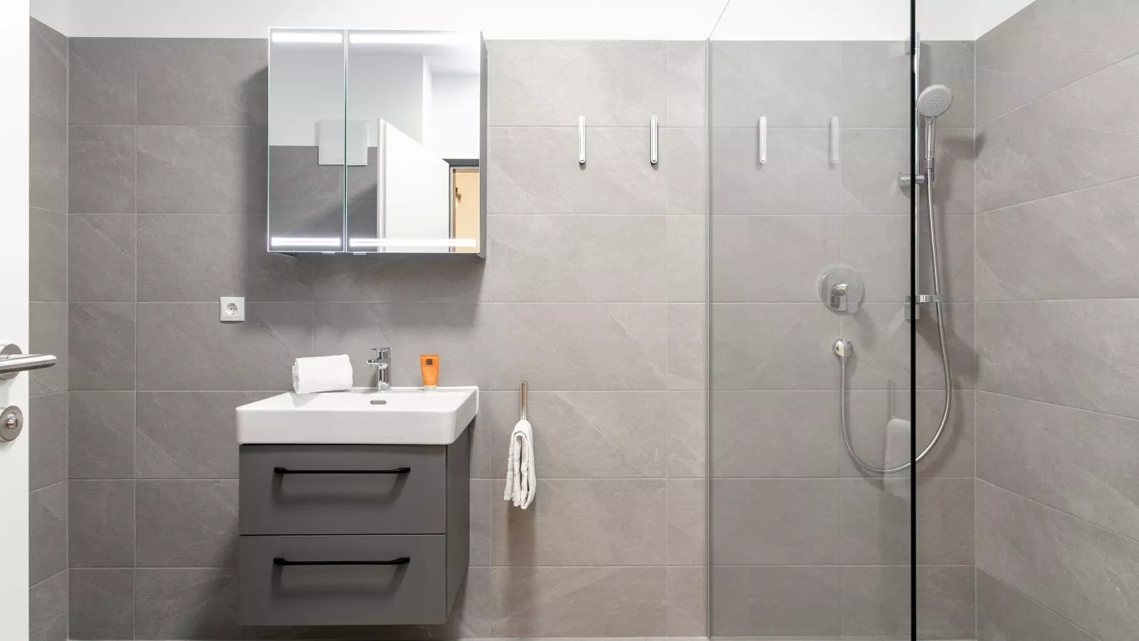 City Apartments Jenbach Top3Top4Top5 - Salle de bain