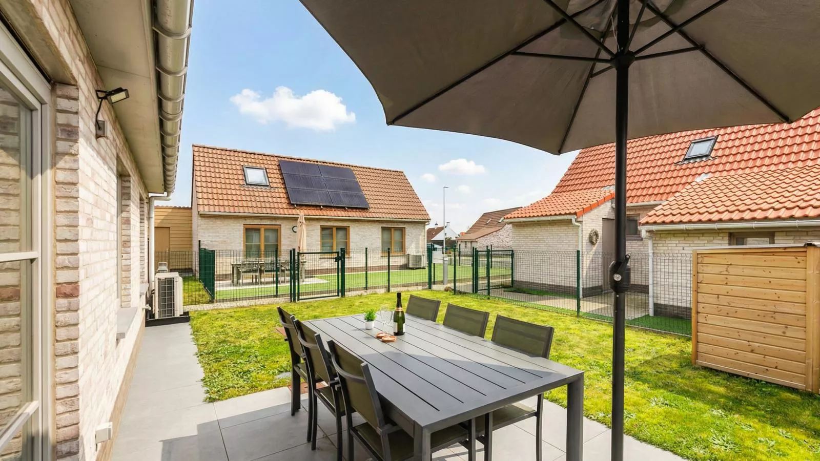 Westhinder I H88 - Terrace balcony
