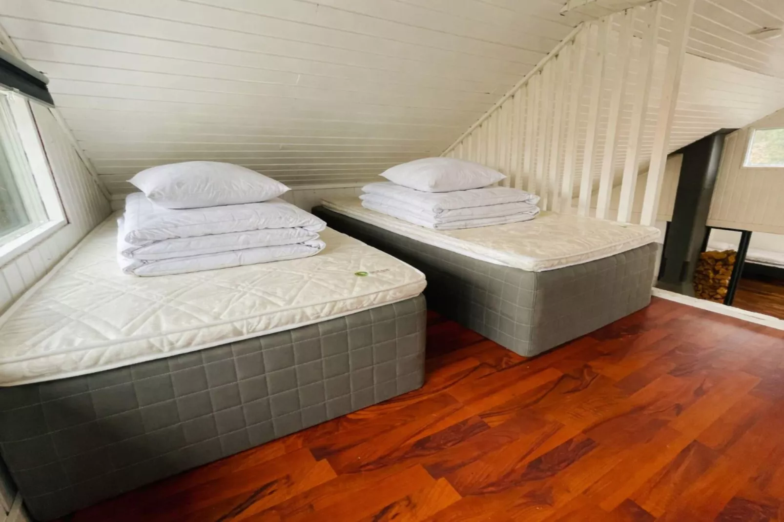 4 star holiday home in Trollhättan - Indoor