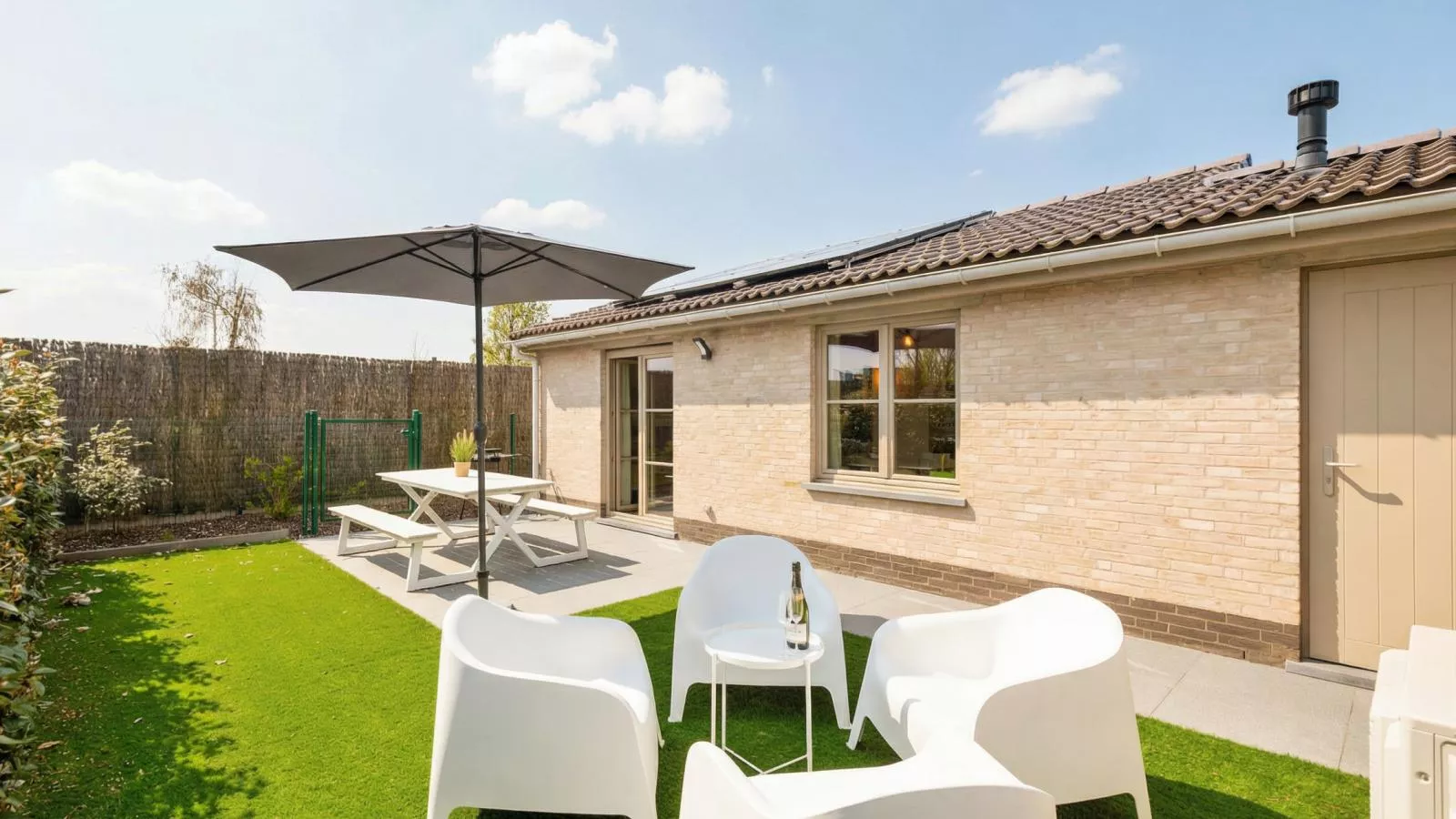 Westhinder I H94 - Terrasse/Balkon