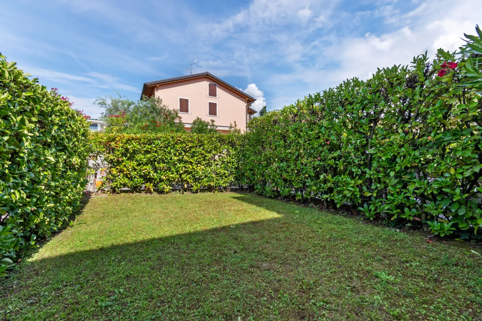 Bardolino Trentanove - Garten Sommer